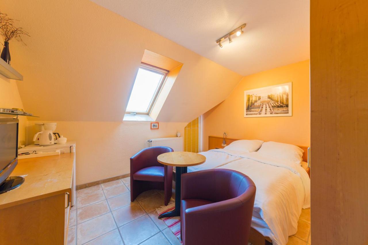 Der Suedschwede ... Dein Gaestehaus Mitten In Zingst Und Nah Zum Strand Esterno foto