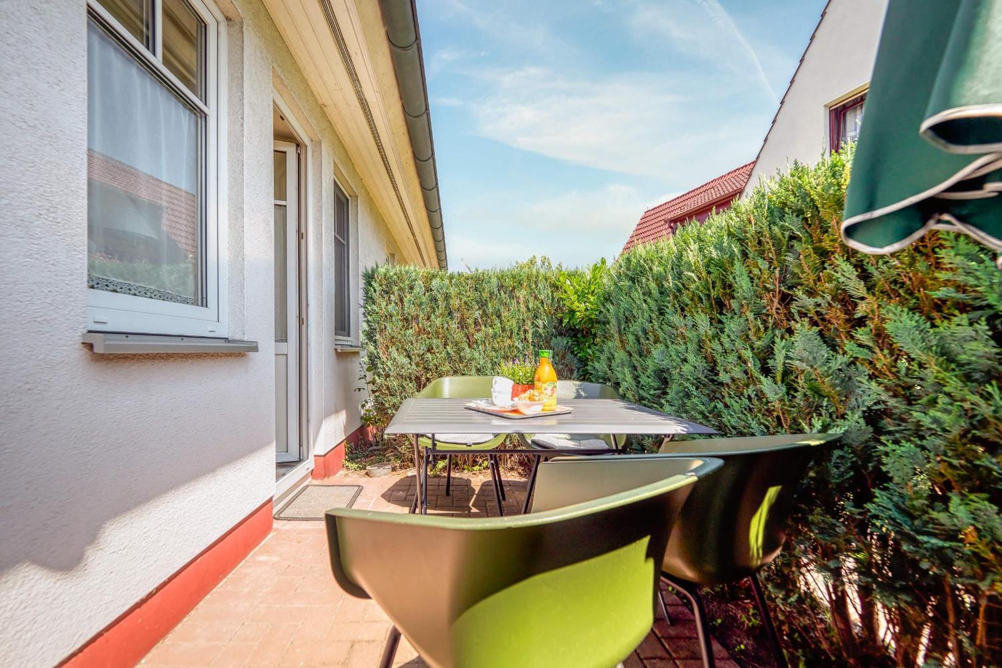 Der Suedschwede ... Dein Gaestehaus Mitten In Zingst Und Nah Zum Strand Esterno foto